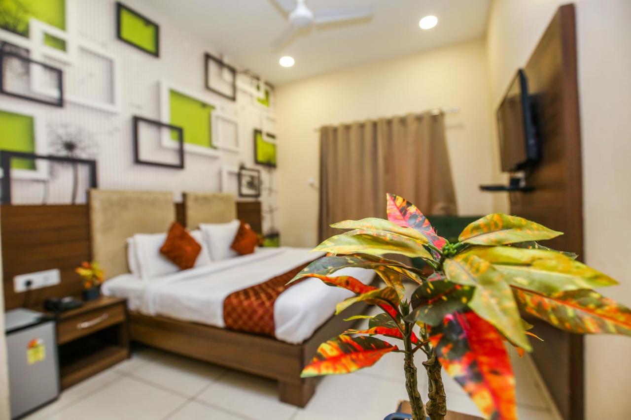 Hotel Karan Residency - 5 Min Walk From Golden Temple Amritsar Exterior photo